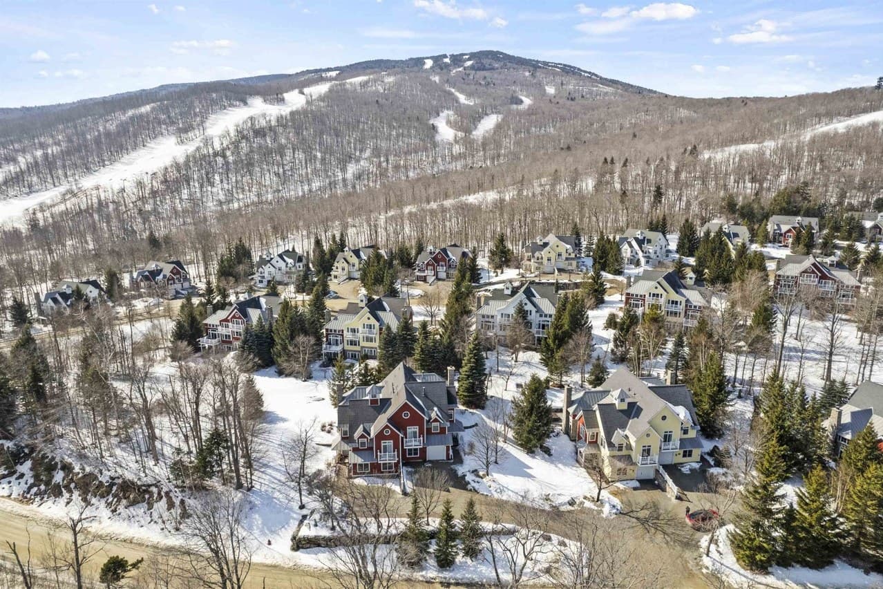 168 Sunbowl Ridge Road, Unit AB photo 3