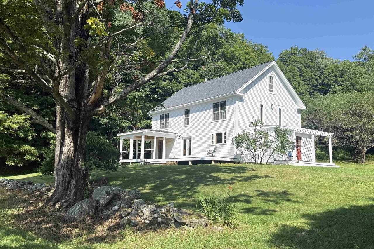 31 South Hollow Road
