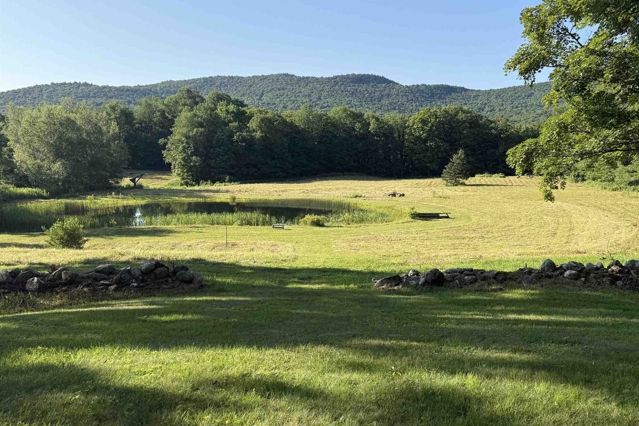 31 South Hollow Road photo 2