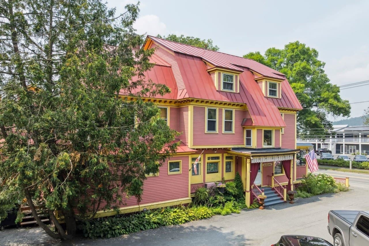 41 Pleasant Street