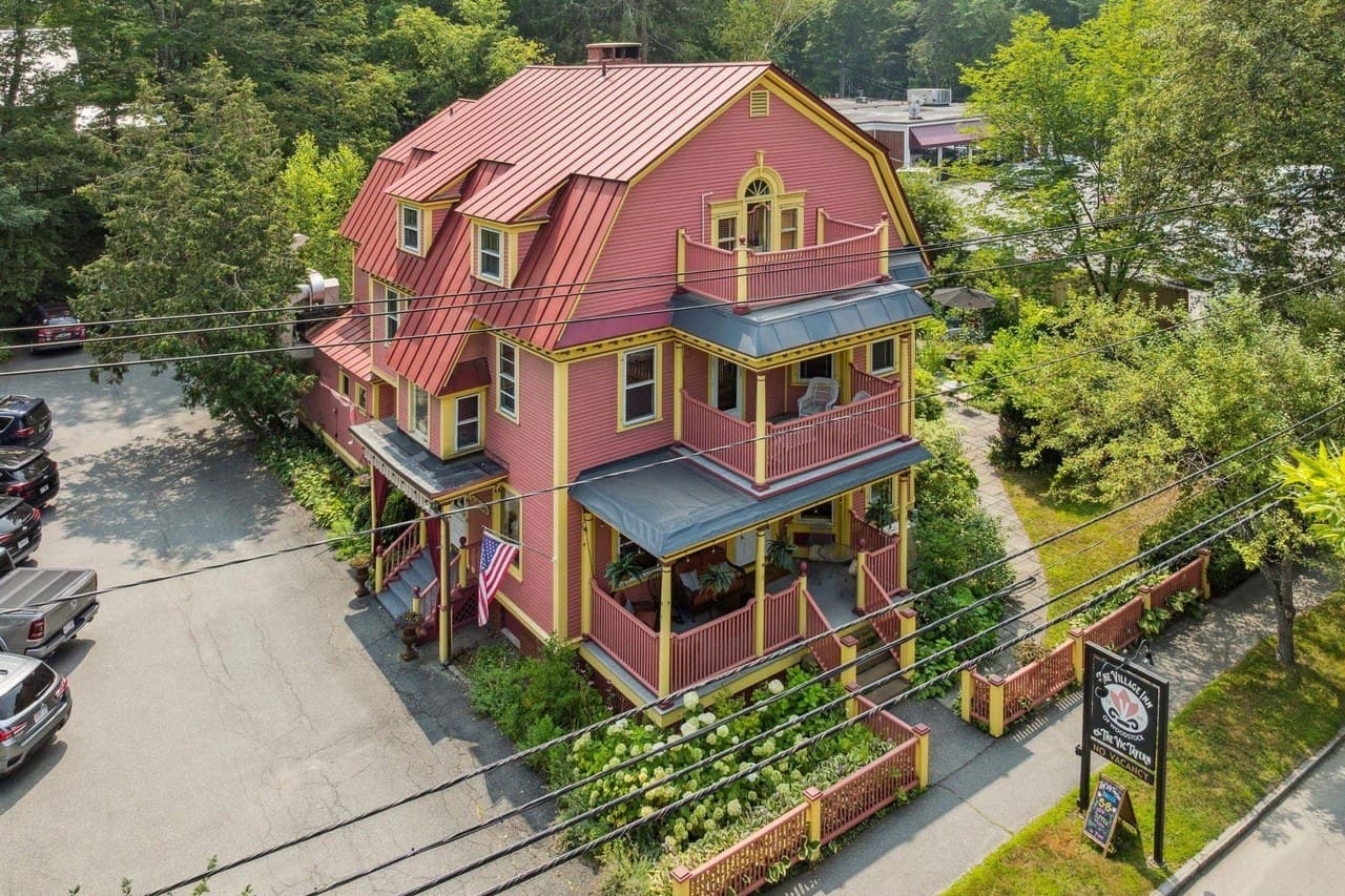 41 Pleasant Street photo 2
