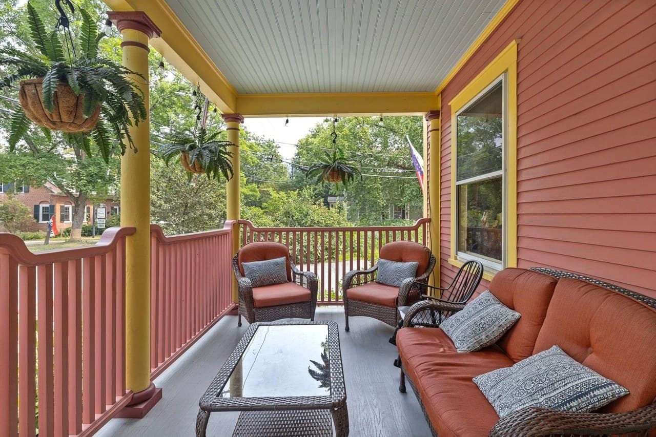 41 Pleasant Street photo 3